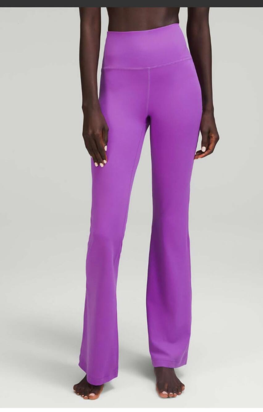 Lululemon Groove Super High-Rise Flared Pants Size: 6